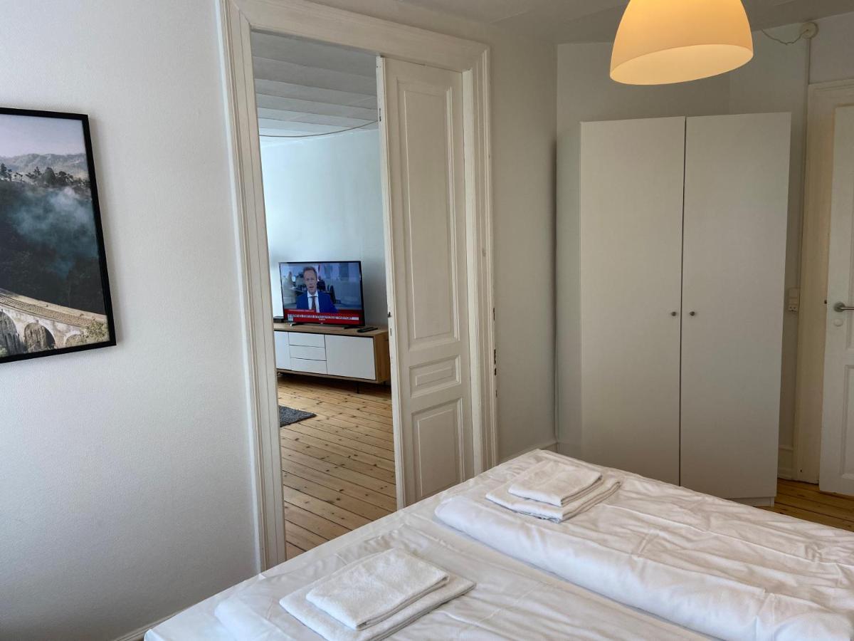 Bright 2-Bedroom Apartment In Elegant Osterbro Copenhague Exterior foto